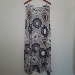 Lavender medallion print maxi skirt 2X by Yinggelli